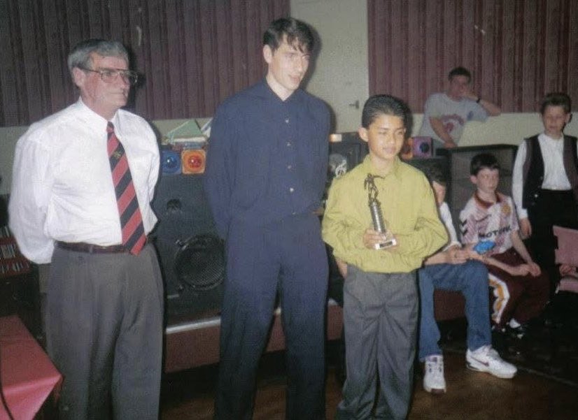 💚 FOREVER A TRUE LEGEND! 18 years on from the passing of Phil O’Donnell — a hero for Celtic, Motherwell &amp; Scottish football.

Lucky to have met him as a kid with Holytown Colts. Humble, kind and generous with his time.

Forever number 10. Forever a legend.