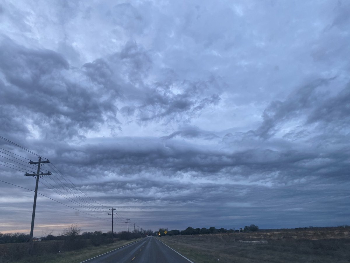 Edfleet75's tweet image. Finally, steel grey sky and feels of winter 

Morning m
Texas😁👌🏻🤘🏻