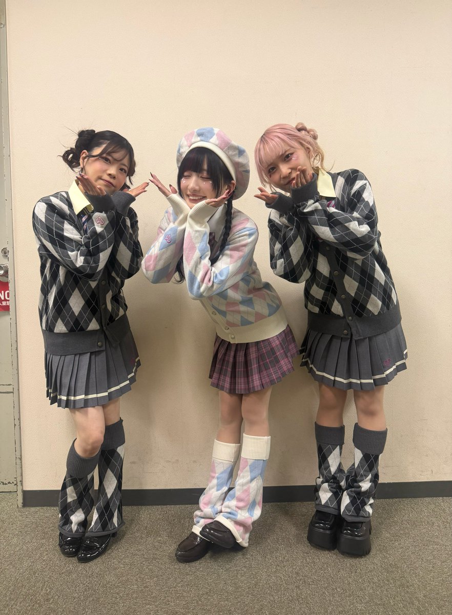 ✟椎名ひかり✟ぴ様😈 (@Pikarin_shiina) / Highlights / X