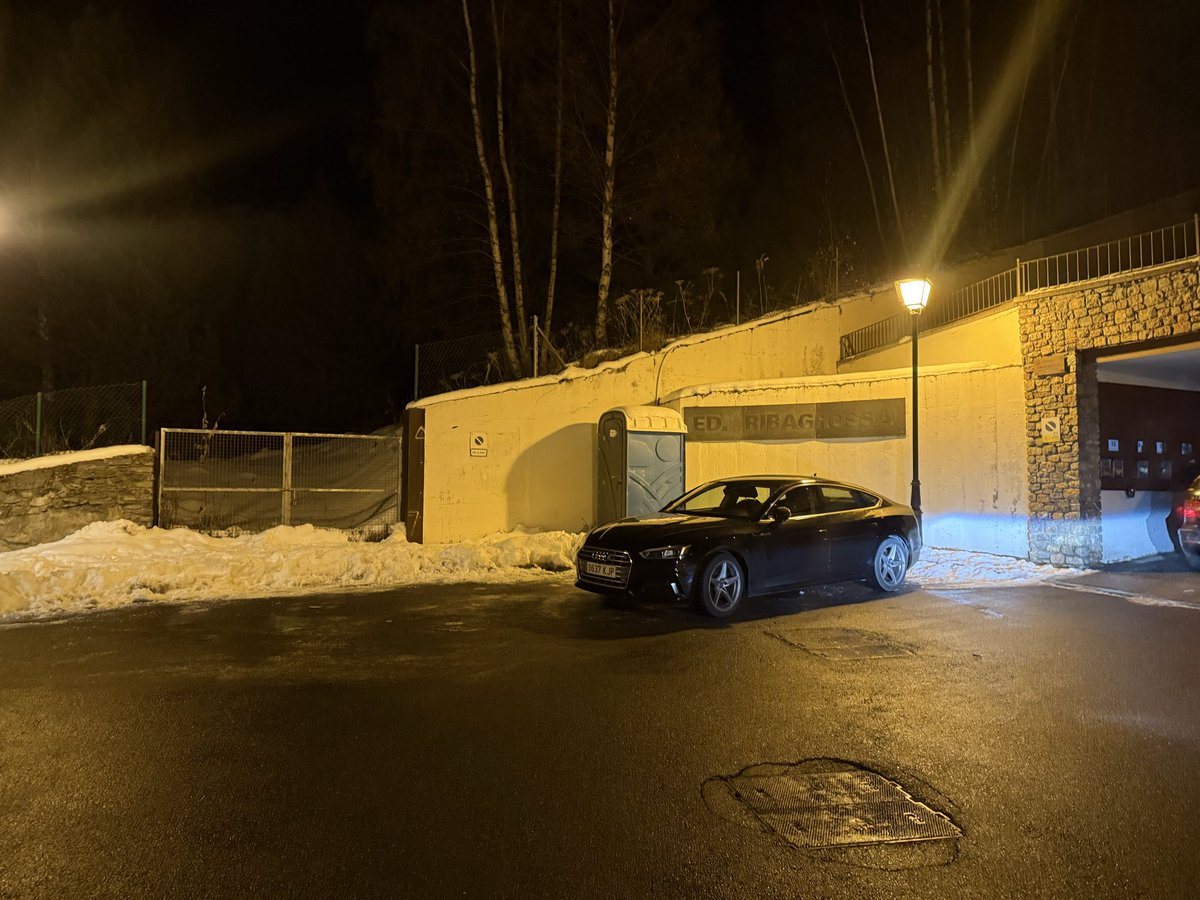 AparcAnd! N’importe quoi!  <a href="/canillo_andorra/">Comú de Canillo</a> ( turisme de qualitat ) cada hivern lo mateix…