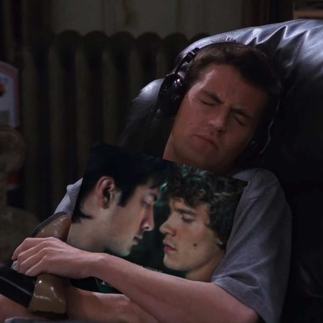 jyndjarin's tweet image. this is me if anyone cares