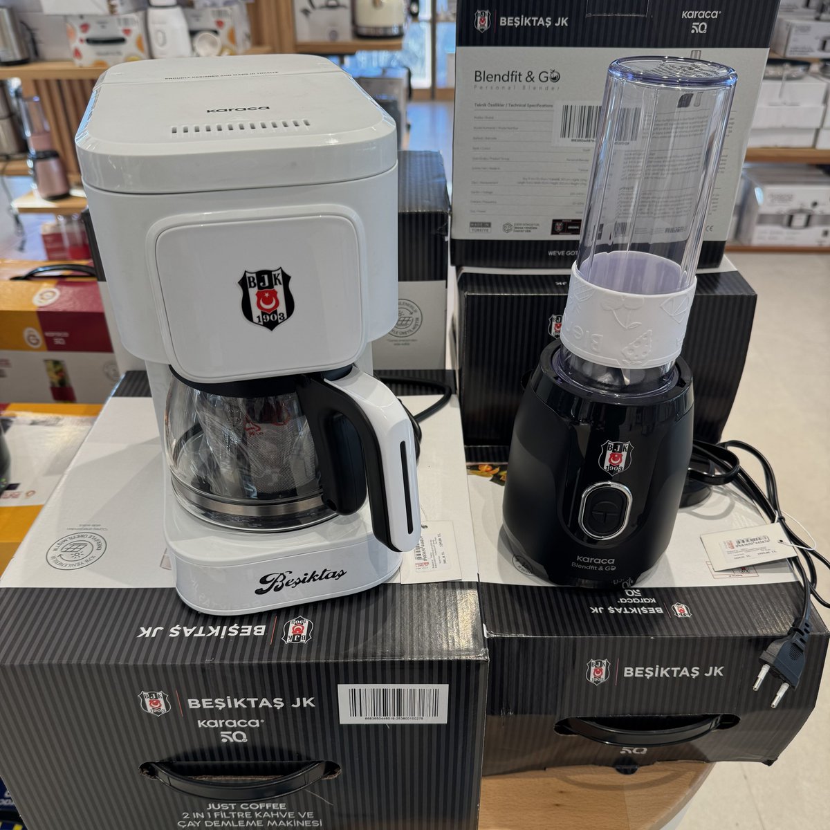 askimm ben esyalarimizi aldim sen de evimizi al tmm mi hadi optumm💖