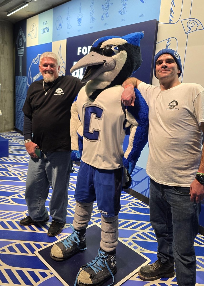 Proud to support Never Give Up Transitional Living, a nonprofit helping men transition from prison through reentry support and mentorship. A few participants earned a night out cheering on the Jays! 🏀💙