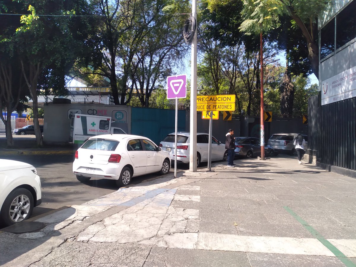 Elisa T Hernández tweet media