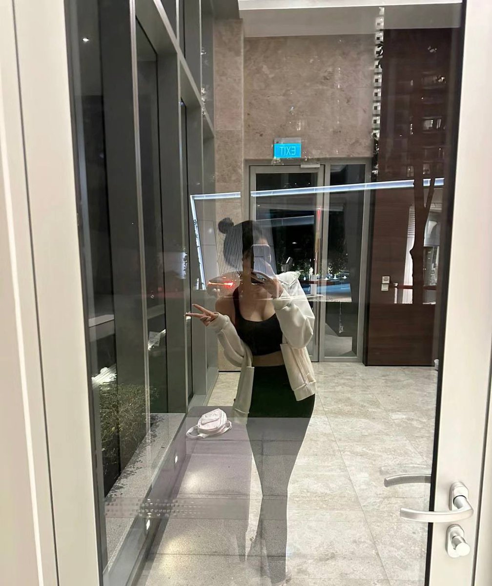 Emily tweet media