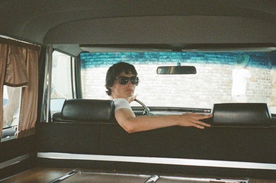 notchinesefood's tweet image. love u 1992 mike wheeler