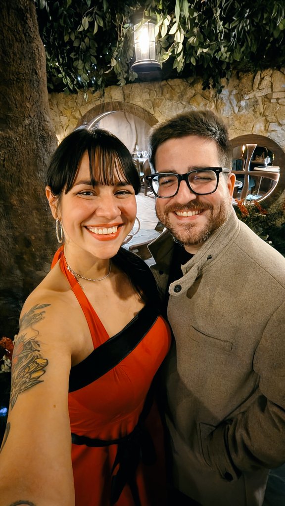 jsaba97's tweet image. Fuimos to'guapos a un restaurante ambientado en El Señor de los Anillos por Navidad