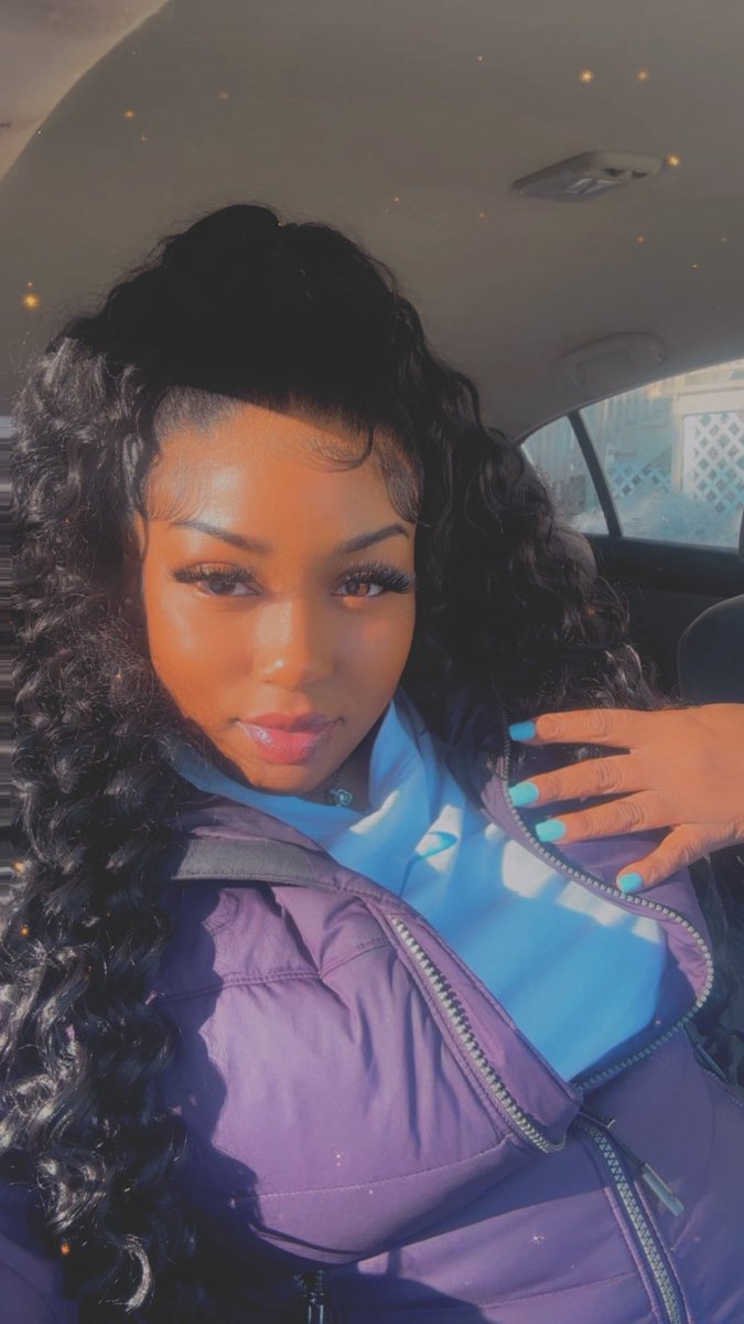 ✨ Mrs. Trendsetter ✨ tweet media