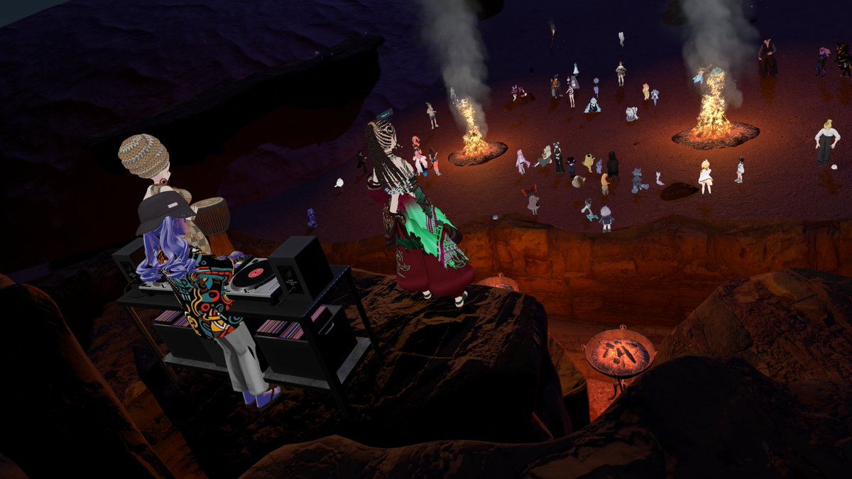 MevolieWhite's tweet photo. Le 27 et 28 décembre j'ai enfin pu voir le #RHYTHMICROOTS ! C'est un spectacle de dance sur VRChat ou la musique est performé en directe, j'en avais entendu parler l'année dernière comme ils avaient gagné un prix et je suis vraiment pas déçu du voyage.

#vrdiscovery #vtuberfr #vr https://t.co/euzmE1Uje0