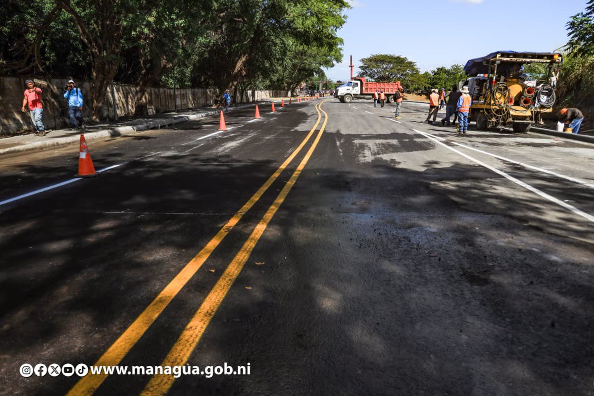 Plomo19792's tweet image. #Nicaragua // Calles para el Pueblo culmina el 2025 con un 100 % de cumplimiento, con el mejoramiento vial en la Cmca San Isidro de la Cruz Verde, donde se habilitó el acceso principal y se consolidó conectando la Villa Fontana con Las Sierritas de Santo Domingo.

@el19digital