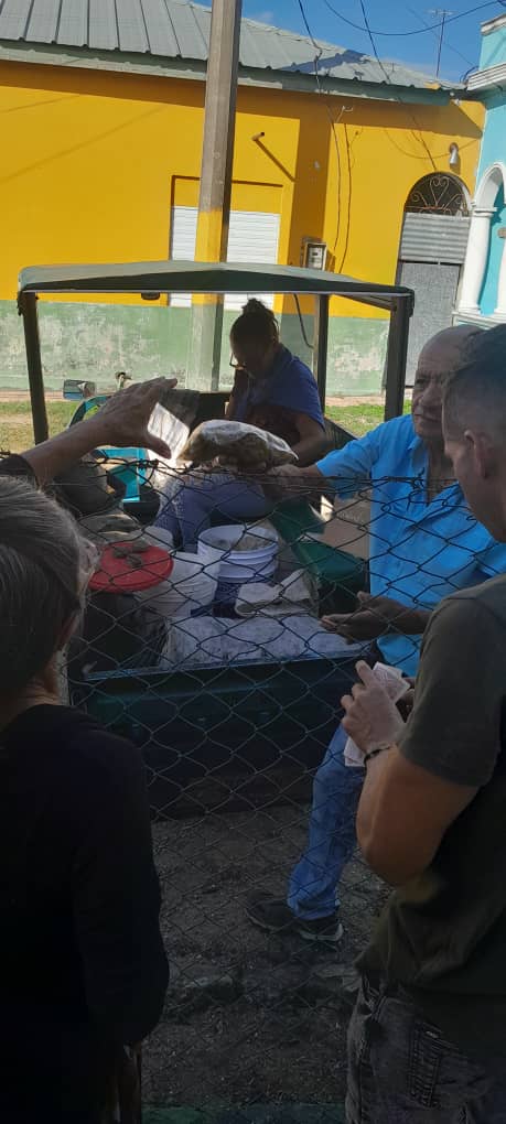 Con la convicción del deber cumplido y la certeza de que el 2026 será de éxitos, los tabaqueros de la UEB Thelmo Esperance Levielle de Banes celebran con alegría y júbilo un año donde a pesar de las dificultades con esfuerzo y dedicación lograron salir adelante.