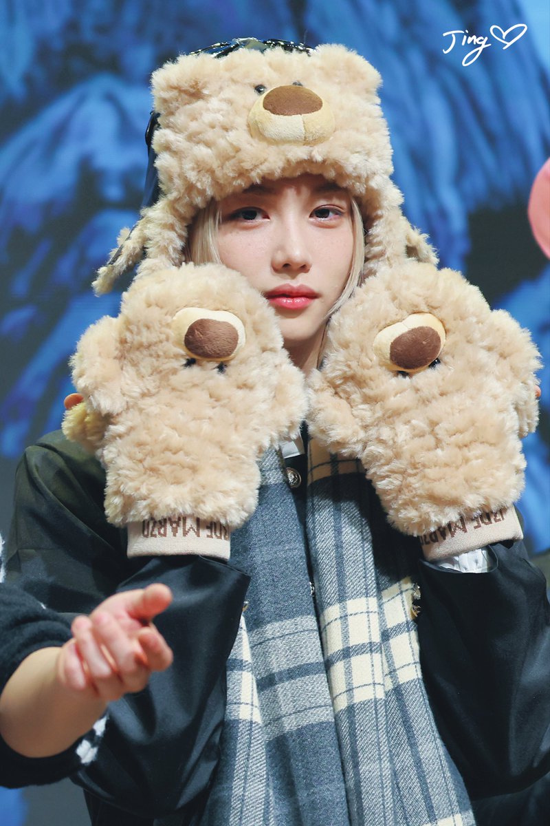 adingnarumi's tweet photo. 251228 |  MP HD

🐻☁️🤎

#Felix #StrayKids #필릭스 #스트레이키즈
#ピリちゃん #용복 https://t.co/8L4lxYUecZ
