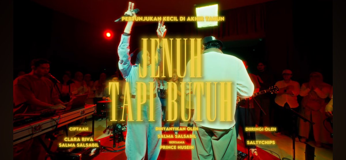 faithreverie's tweet image. she was doubted for the human part of her like it was public property. but music never questioned her. she loves music not for the spotlight, but the honesty that allows her to be real and finally believed.

they talked. she sang. she ate.

Salma Salsabil, the MUSICIAN you are.