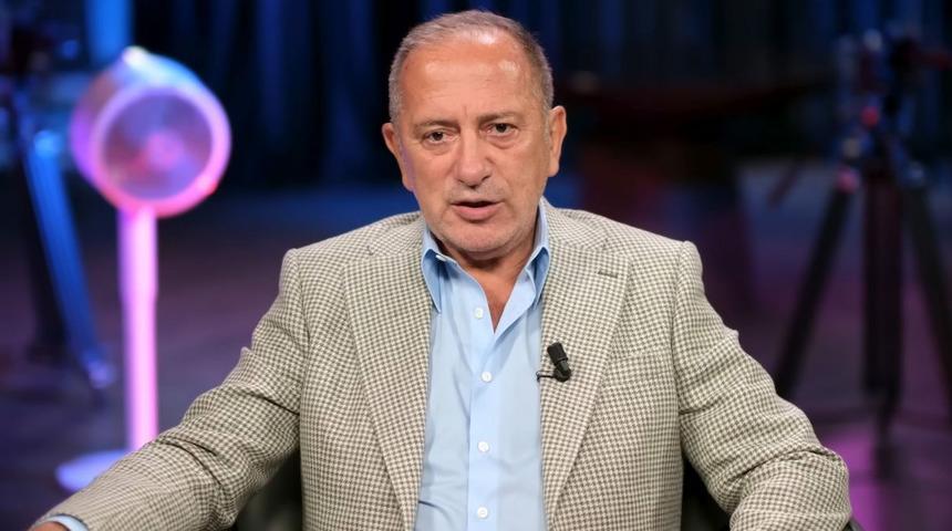 Fatih Altaylı’nın yeniden özgürlüğüne, okurlarına kavuşması hepimiz adına sevindirici bir gelişme. Adaletin gecikmeden tecelli etmesi her zaman en büyük arzumuzdur. Dilerim bu tahliye bir başlangıç olur; kalemini sadece milletin haber alma hakkı için kullanan tutuklu tüm