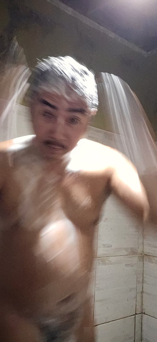 bottDaD's tweet image. Happy New Year!!!