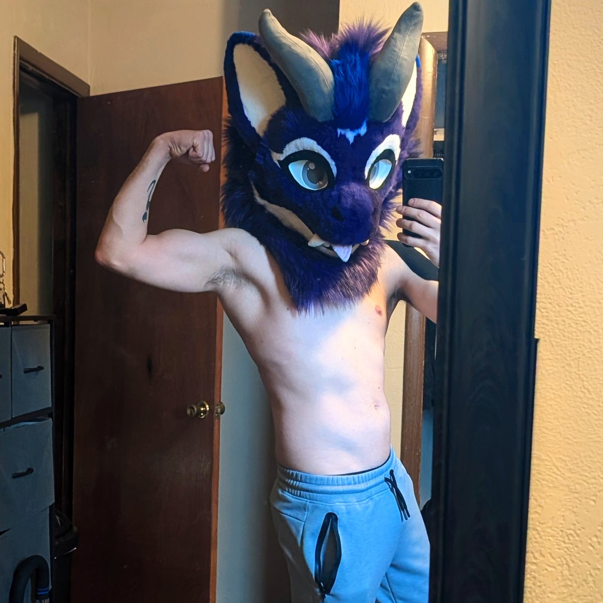 midnight 🔞 tweet media