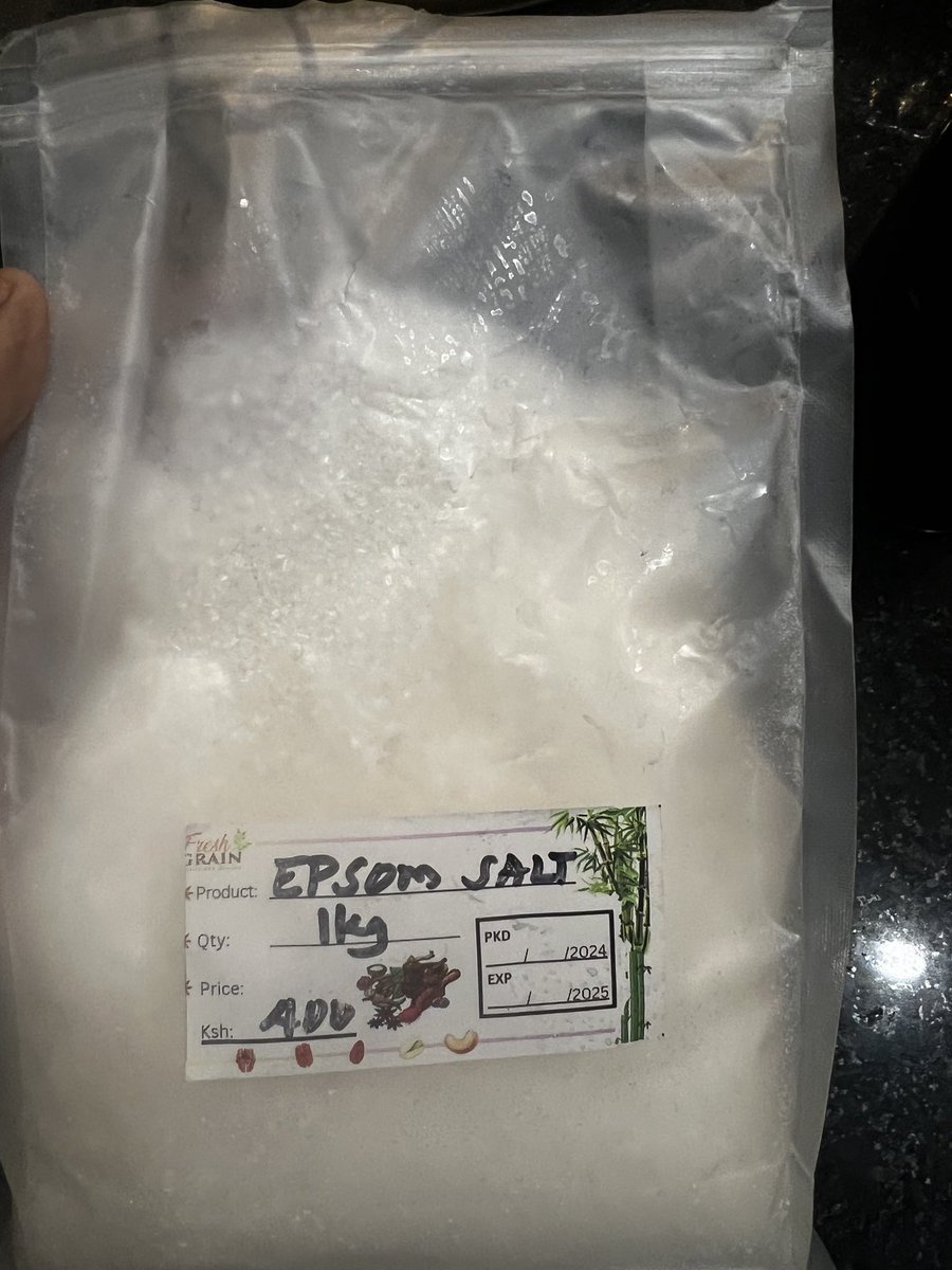 Ukona Arthritis?Have You ever tried soaking your feet in warm water with Epsom salt?

Epsom is Magnesium Sulphate,a crystalline mineral compound made of magnesium, sulfur, and oxygen.

Magnesium relaxes the nervous system, opens cellular gates, and discharges trapped tension.