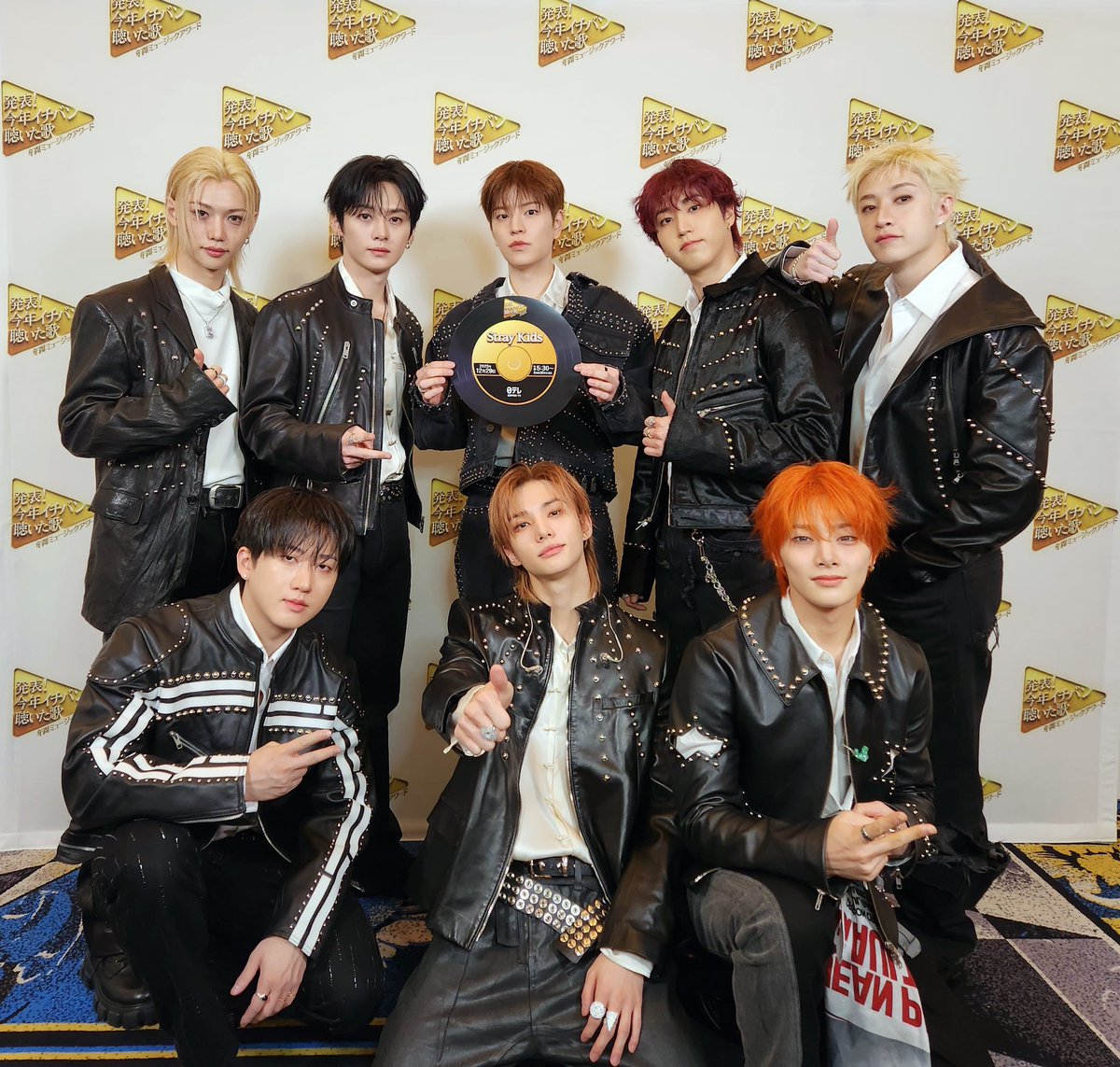 Stray_Kids_JP's tweet image. STAY❣️

#今年イチバン聴いた歌
#年間ミュージックアワード2025

楽しんでいただけましたか？
久しぶりに「Chk Chk Boom -Japanese ver.-」と、日本のTVでは初となる「God's Menu」の2曲を披露しました😎🔥

今年もスキズの音楽をたくさん愛してくださり、ありがとうございました❤️

#StrayKids…