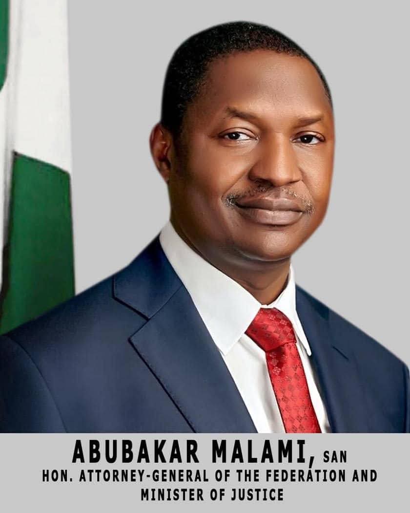 Onsogbu's tweet image. After the 2019 general elections, Senator Danjuma Goje, who was running for the Senate Presidency, suddenly stepped down from the race in favour of Buhari’s choice for Senate President, Senator Ahmed Lawan, after his ₦25 billion EFCC case was suddenly dropped by Malami.

Malami…