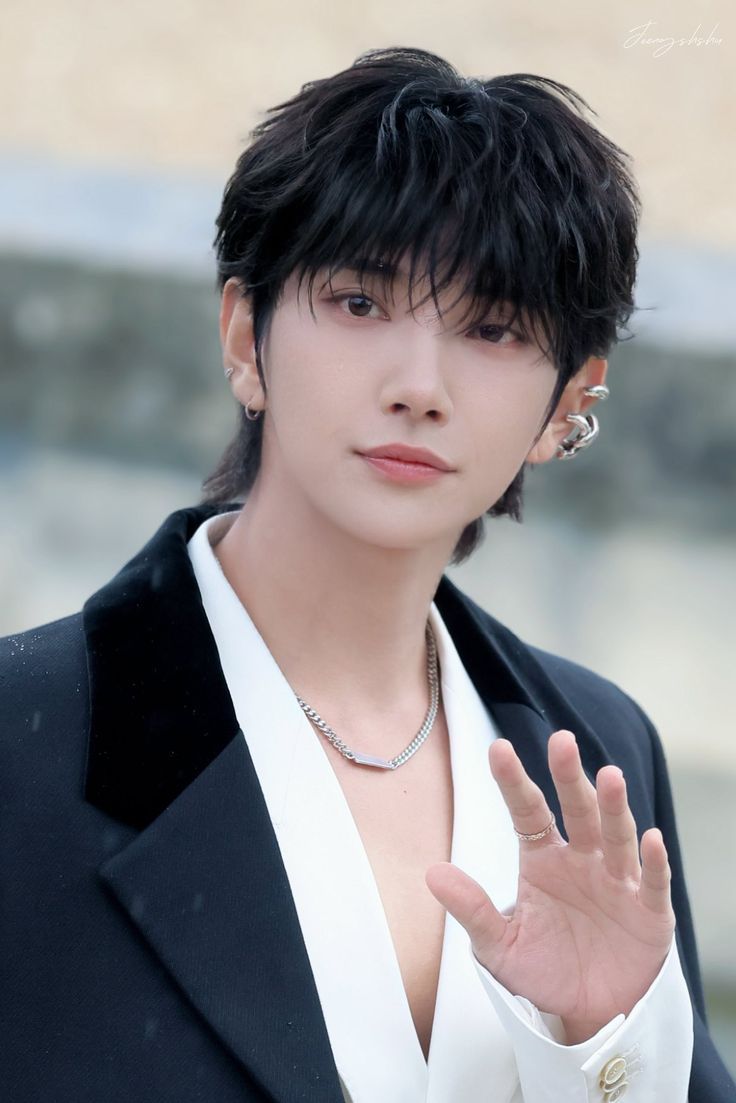 ABOUT SEVENTEEN (BREAK) tweet media