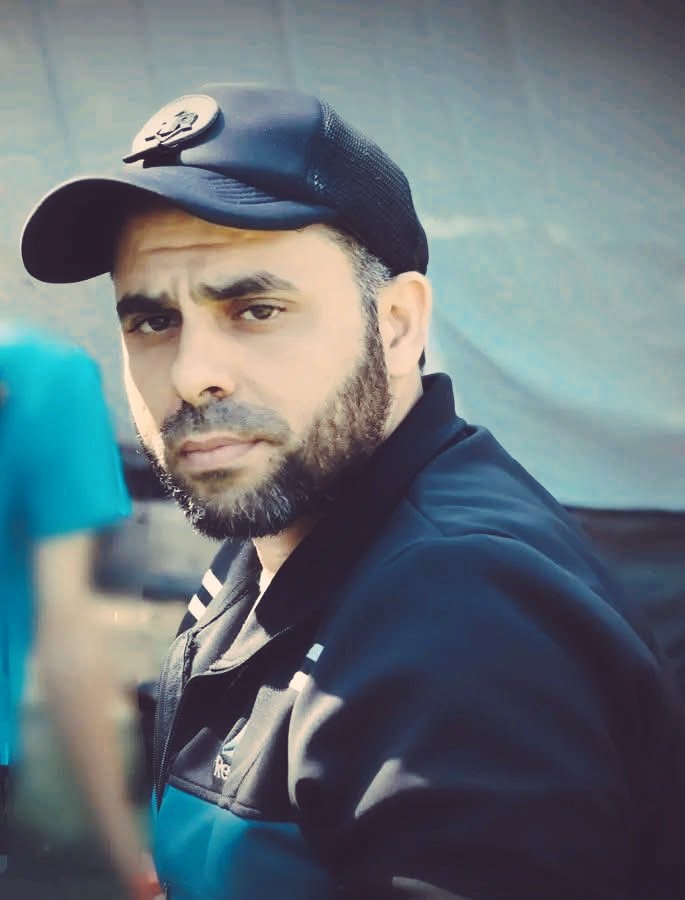 د چا اصلي هويت او تشخص پسې چې کفـ/ـري استخباراتي سازمانونو ستړی شول، د چا د مخ ديدن پسې چې د مؤمنانو سترګې وی.
هماغه ځوان..😢