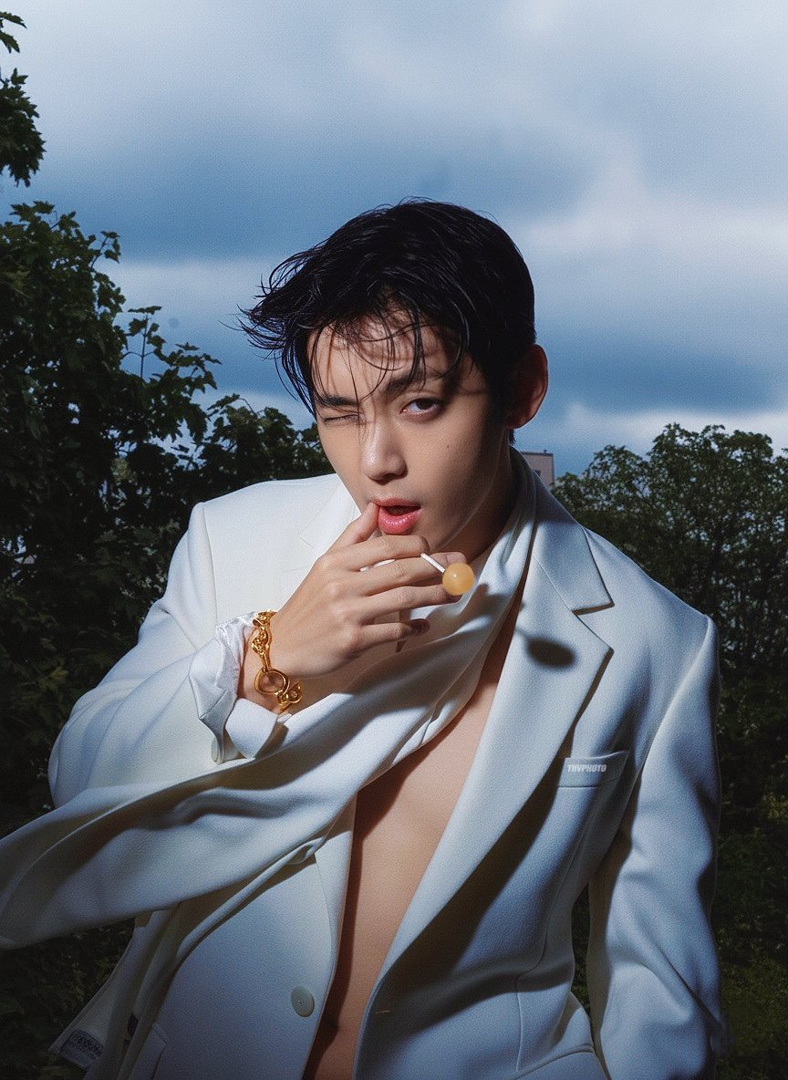 BTSV_Nigeria's tweet image. Repost and Reply with 

#TimelessIconTaehyung
#VEpitomeOfExcellence
#TaeOurWinterComfort
#TaehyungOurPurpleLight
#ForeverOurTreasureV
#30on30MiracleTaehyung
#V30YearsWrittenInPoetry
#UltimateAceTaehyungDay
#HAPPYVDAY
#HappyBirthdayTaehyung
HAPPY TAEHYUNG DAY