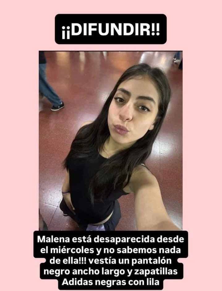 Malena está desaparecida.
Zona, Villa Ballester, San Martin, la carcova, villa Karen, barrio corea 
Llamar al 911