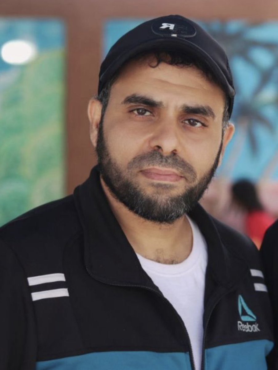 رحل الجسد، وبقي الصوت وعدًا لا ينكسر
سلامٌ على من عاش حرًّا واستُشهِد ثابتًا.

#ابو_عبيدة