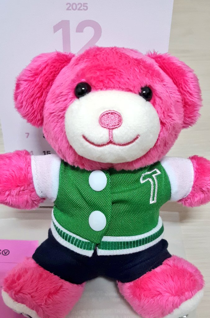 🐻 방탄소년단 뷔 이벤트 🐻 
2025년 12월 30일 생일을 
맞이한 #BTS 우리 #태형 의 
생일을 축하하며🥳 프렌즈 베어 
키링 (+그 외) 보내드려요! 

🎂방법:#RT 
🎂기간: 25.12.30 - 26. 01.03 
🎂발표: 01.04(예정) 
🎂인원: 1명 
💜*필수* 착불배송 + 당첨후기💜