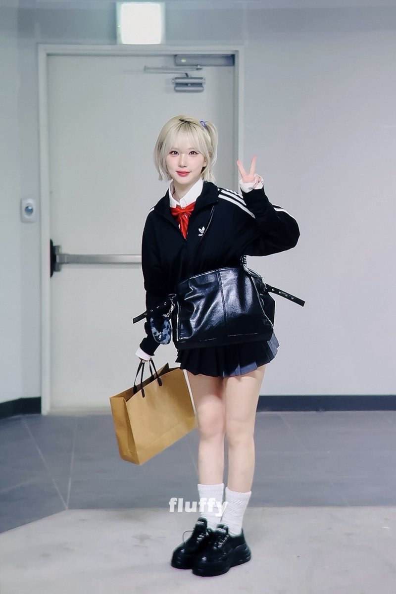 fluffy_eb's tweet image. 251229 #비비지 #VIVIZ #은하 #EUNHA