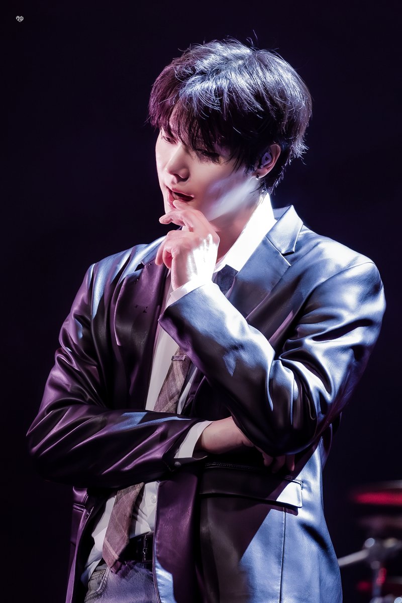 251228 이노마스

#미남습득하는몬스터

#원위 #용훈 #ONEWE #YONGHOON