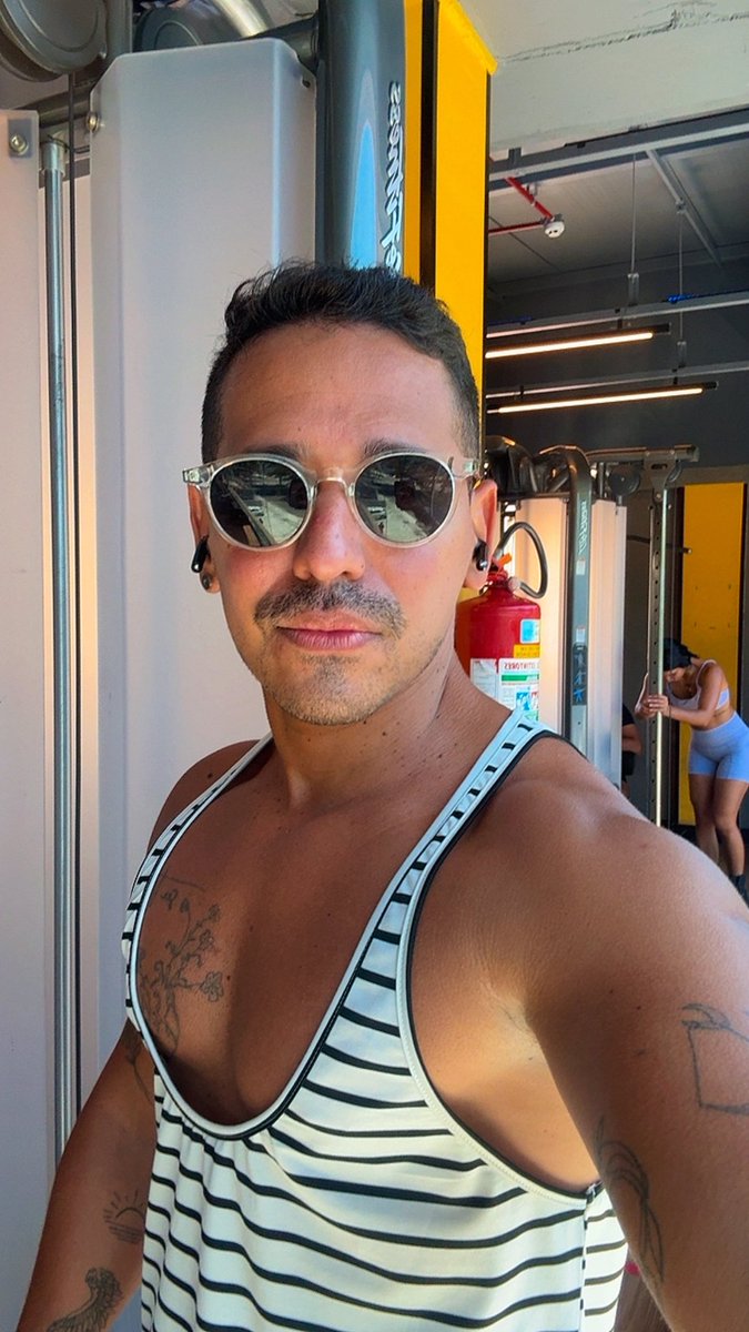 raphadeboa's tweet image. Campanha: “eu tenho peito e você?”