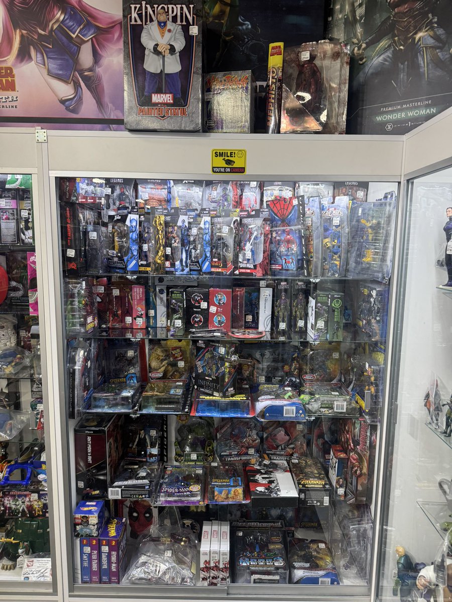 toy_dept's tweet photo. So much new Marvel going out. Big batch of Marvel Legends figures! https://t.co/UxlgOZ3SqG