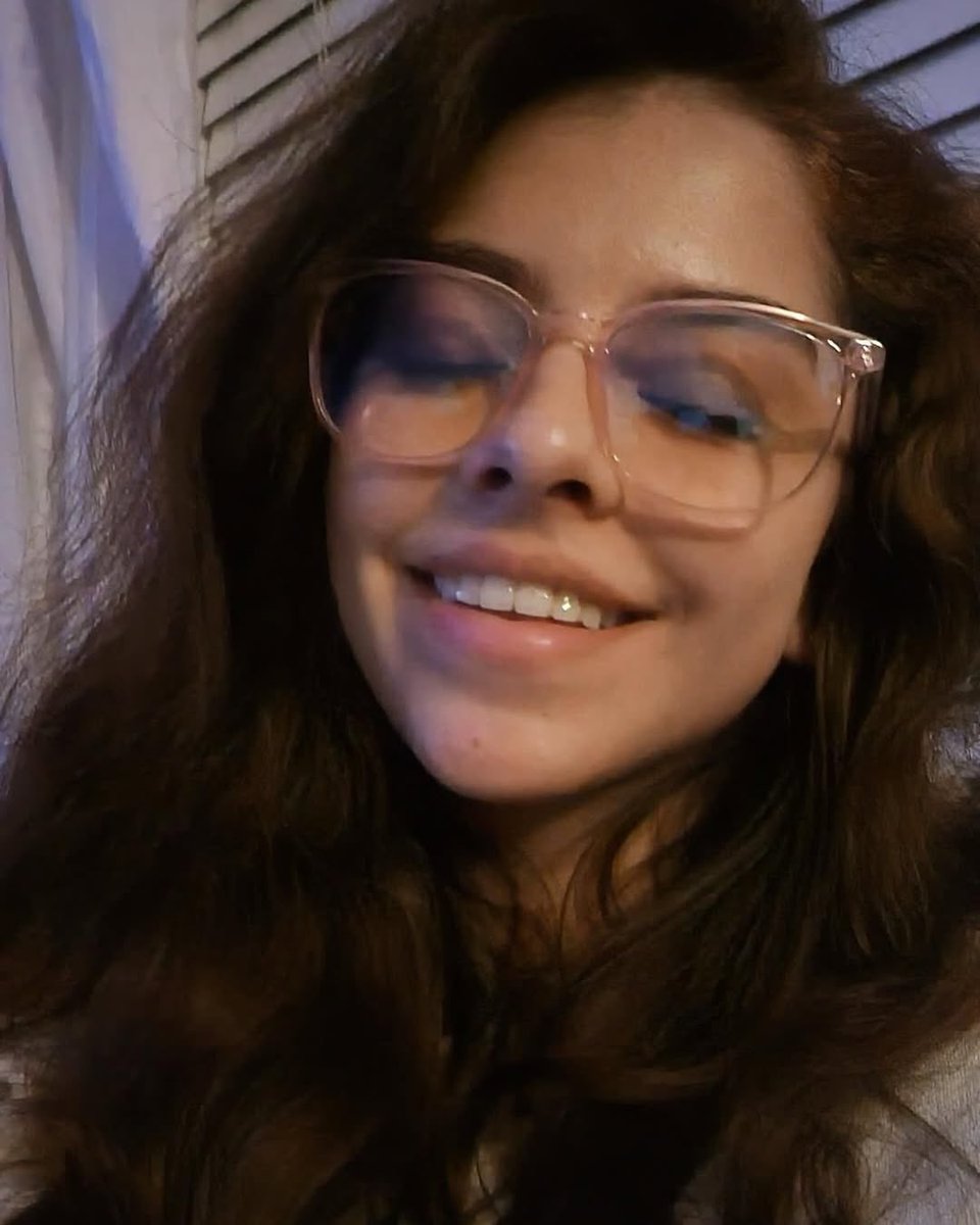 901Lulu's tweet image. Camila ‘Cami’ Mendoza Olmos (19) is considered to be in imminent danger as she remains missing from San Antonio, Texas. 

Federal authorities, including the FBI and the Department of Homeland Security, are assisting in the search by monitoring border crossings and international…