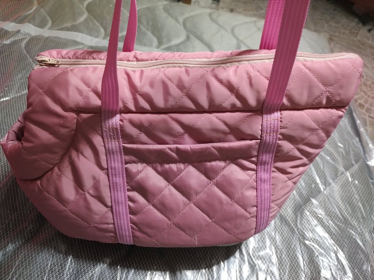 Ari_Arciniega6's tweet image. Amigos para poder saldar los adeudos contraídos en La Veterinaria &amp;amp; pensión de Mis Rescatados 🐕&amp;amp;🐈Nos donaron está Bella Bolsa Transportadora Nueva de paquete , para 🐕 raza pequeña Iniciaré 1 Rifa  Solo $100 c/u serán 25 # aún todos disponibles Te animas a adquirir 1 Escribe 👇