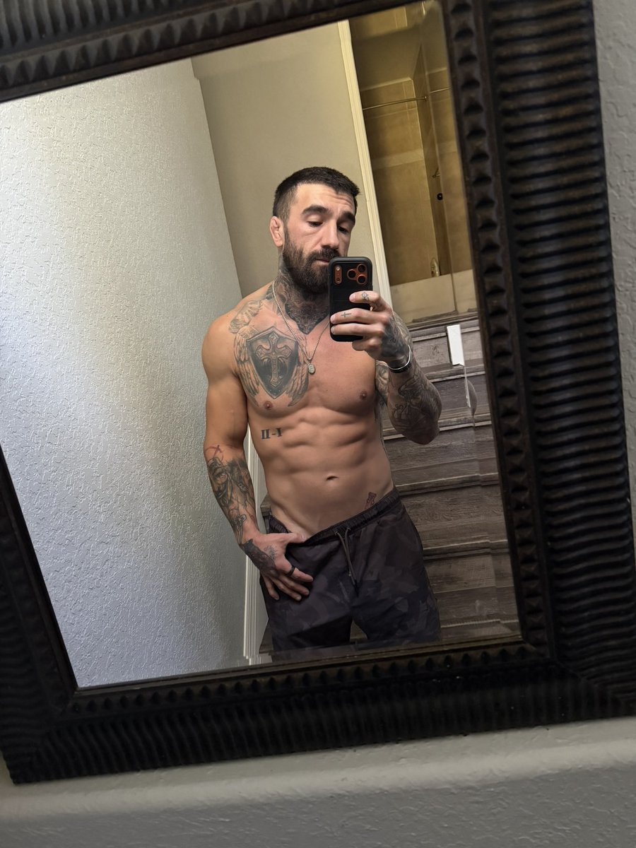 TheRealRomanOne's tweet image. Buongiorna ☀️