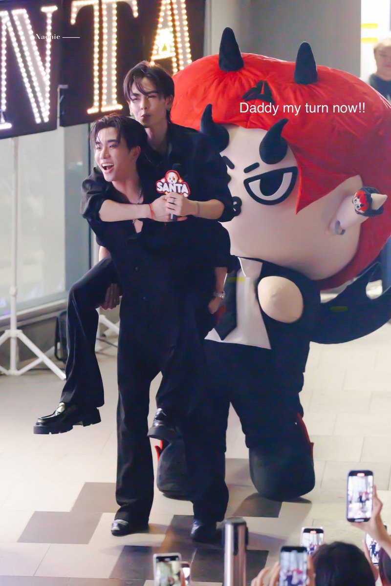 lamoretata's tweet image. Oh my little family 🖤🤍❤️

PSDFAN RECAP2025 TO PSD

#PerthSantaDomiiaJourney2025