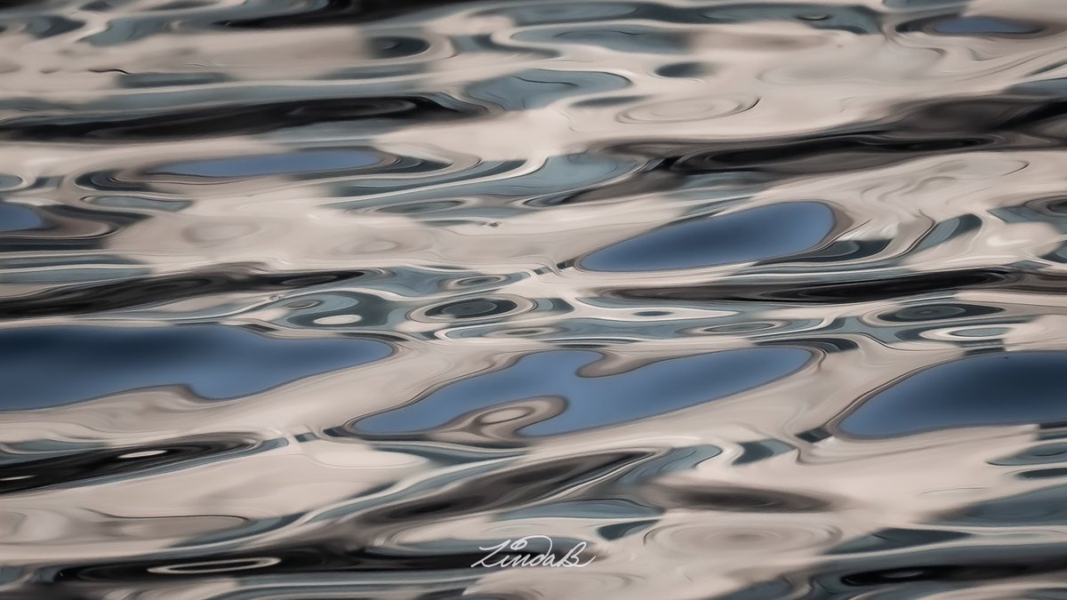LSBofEBB's tweet photo. Color Fade
I faded the color on this water shot, changing the its mood completely.  Seems like a good image for a gray Monday.  Have a great day! 

#godscanvas #abstractart #mondaymood #faded #BeautyInEveryBit #nature #RhodeIsland #mezmerizing  #itsinthedetails #HaveAGreatDay https://t.co/TES0un73f1