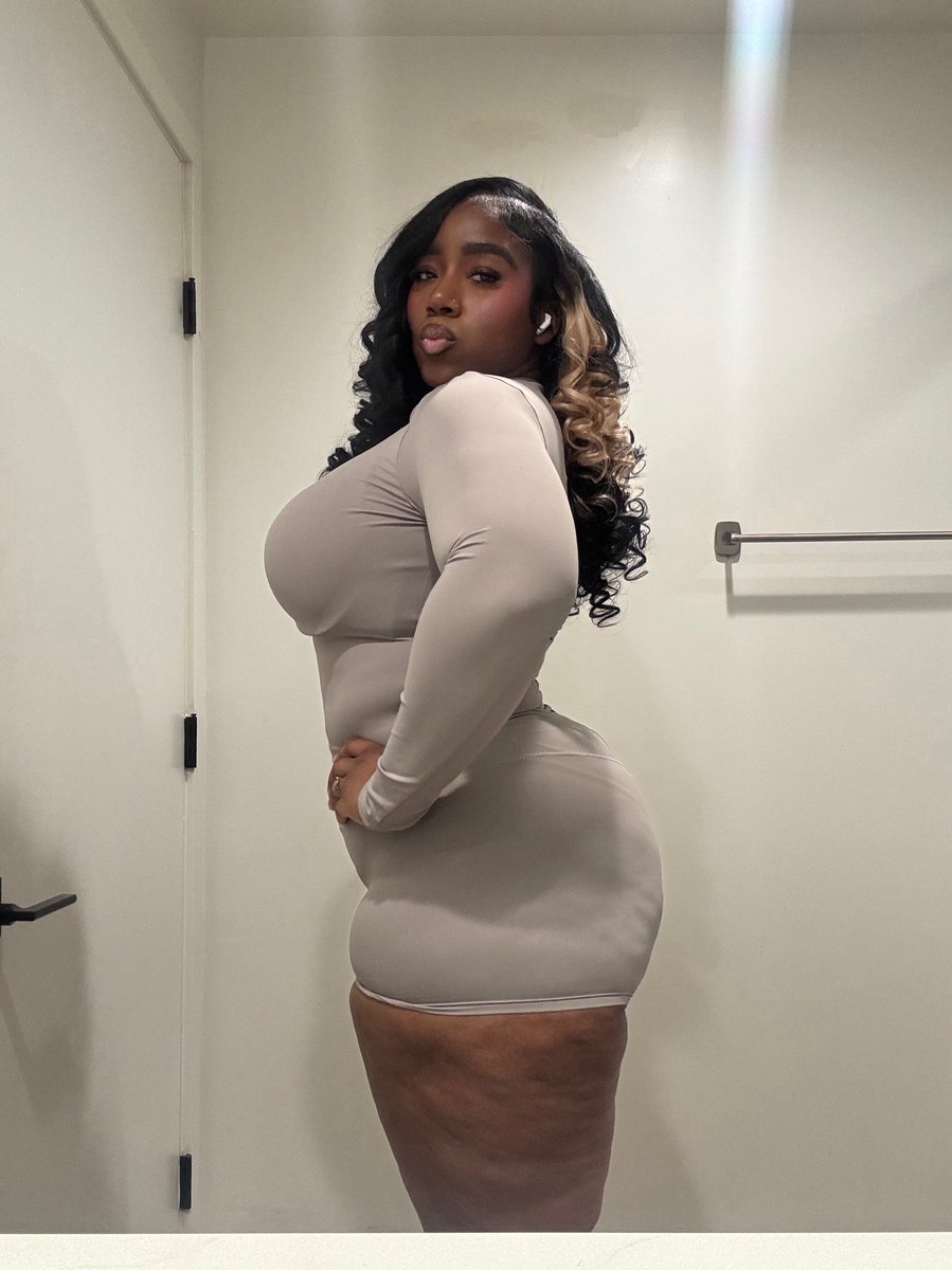 ImanyMarie's tweet image. 