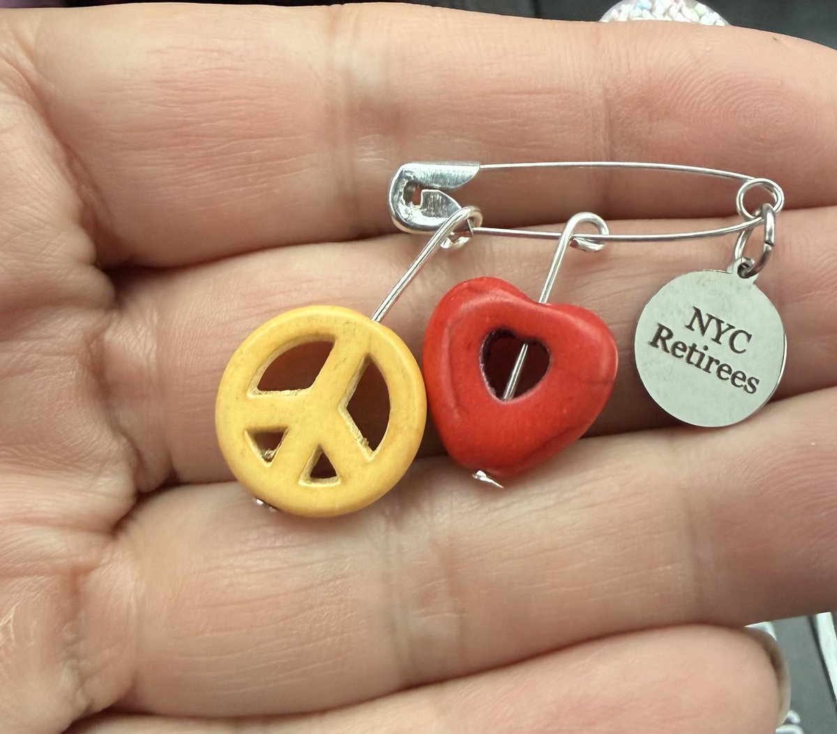 ⭐︎ぽん出品⭐︎Peace Embroidered Peace walk moves into the next county. The #buddhistMonks left