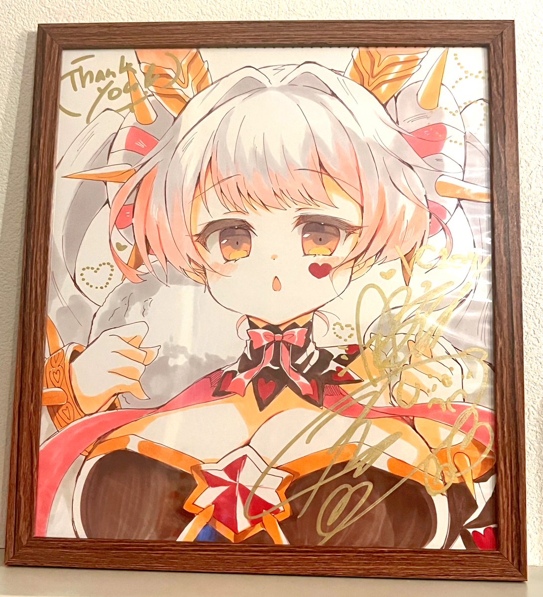 #C107 冬コミ1日目色紙まとめ✒️
❤️1枚目💜抽選用色紙
ホワイトラビット、チェシャ
🩷2〜3枚目🤍頒布用色紙(大)
ホワイトラビット、シトリスの蟲惑魔
💛4枚目🖤頒布用色紙(小)
ドーマウス、モニカ
です!よろしくお願いします!! 