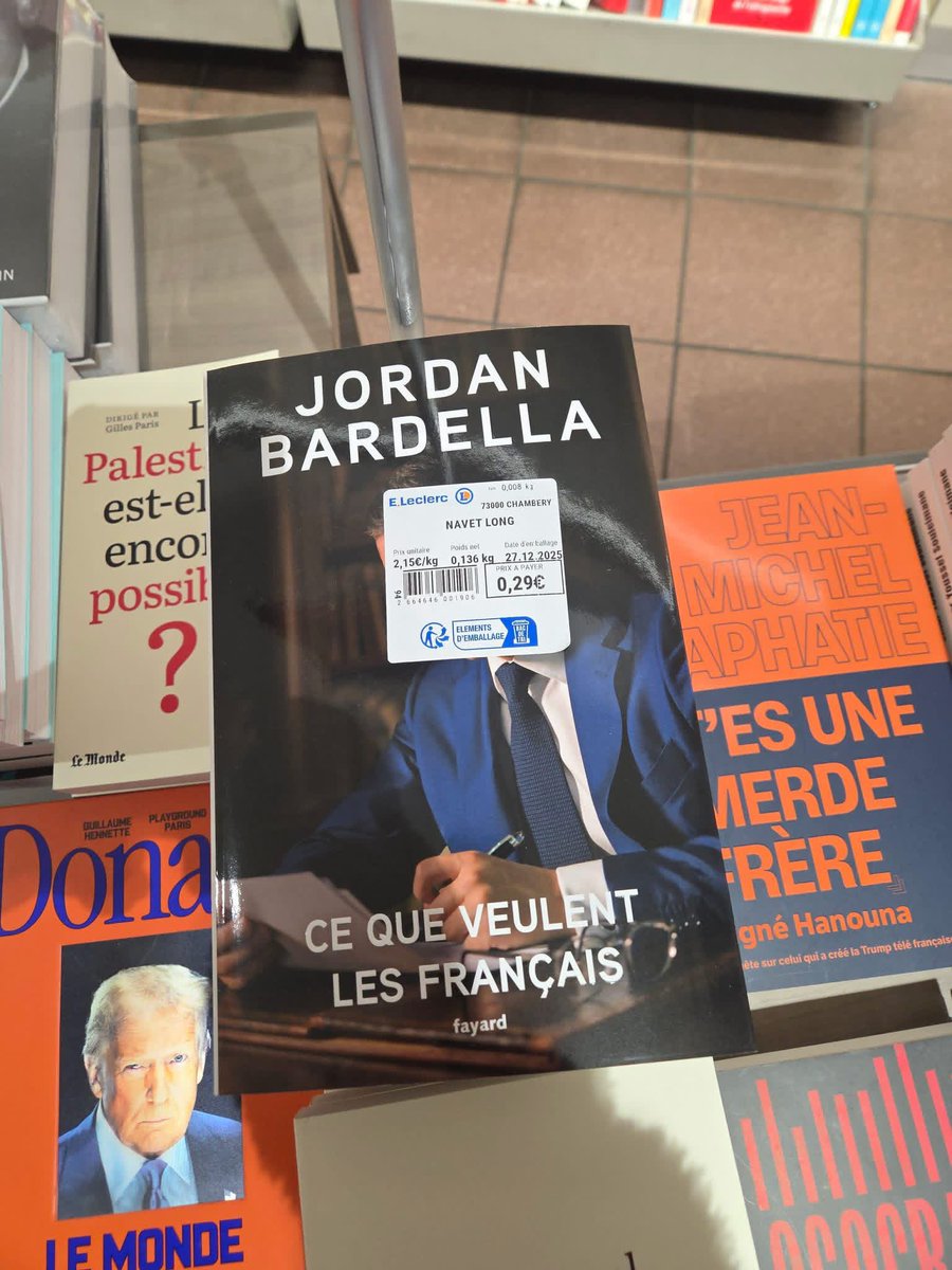 Lycrem3's tweet image. ➡️« Navet long : 0,29 € » 🤣

Qui a fait ça ? 🤣😭