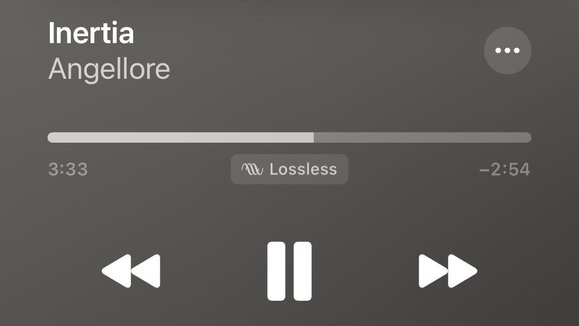 ٣ (@isaviorii) on Twitter photo 