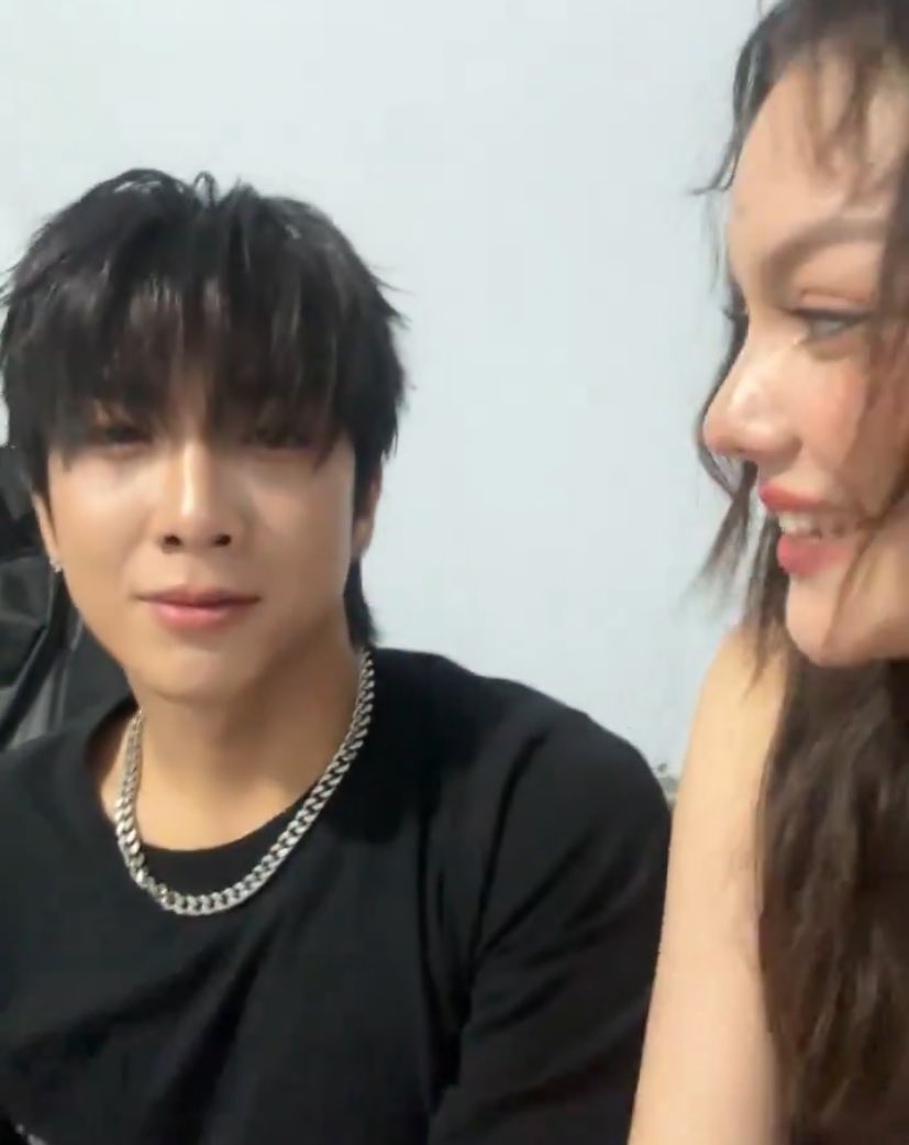 lostinthunwa's tweet image. ม๋าแดงงอนม๋าทิชชุ่ ? 🐾🐾

#PALM_PERSES #SONYA_VIIS