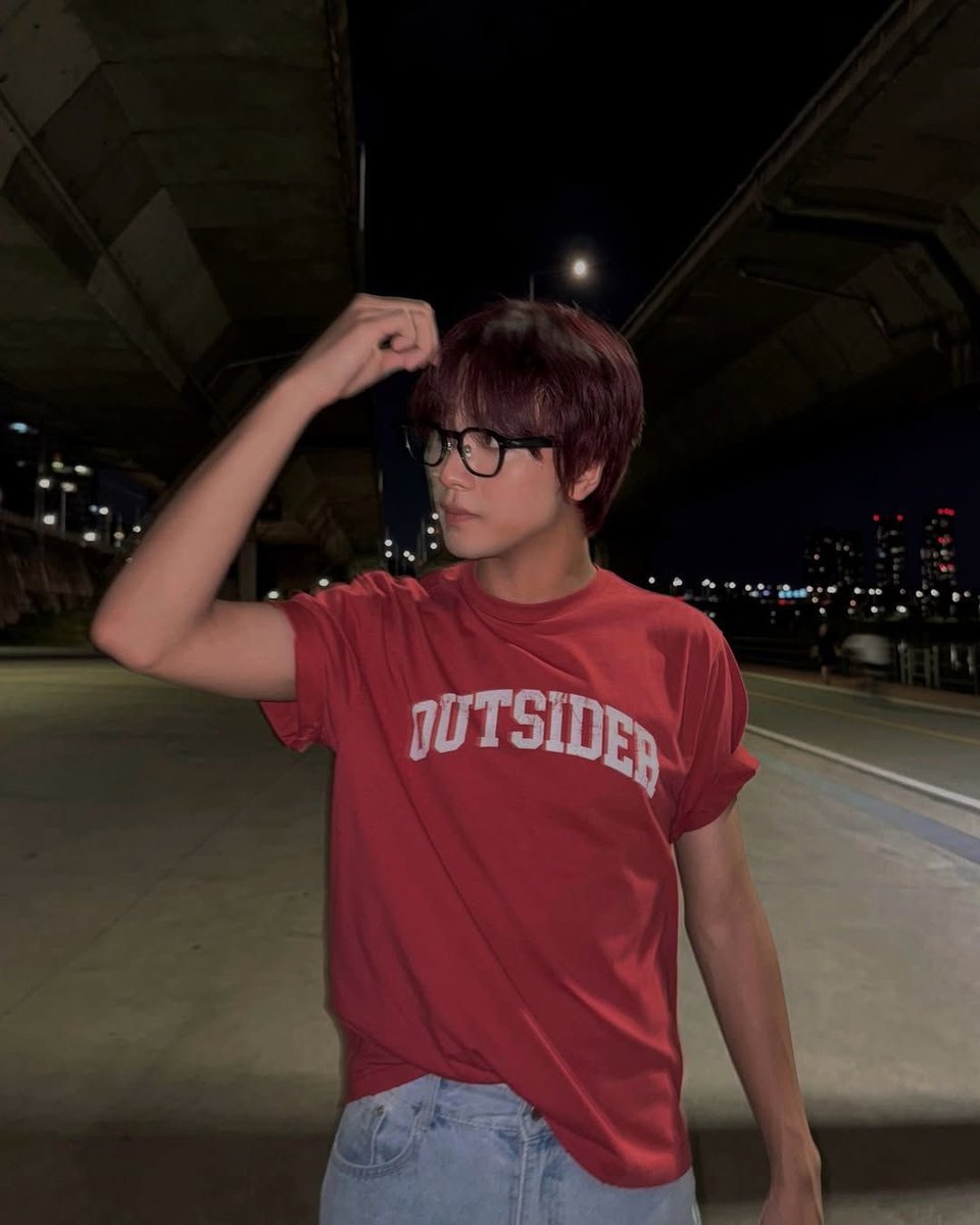 oflucidream's tweet photo. ⠀
⠀⠀   🔔  [#BLAZE_NATION]
⠀⠀ ⠀───────   🔥   ───────
⠀⠀ ⠀From the Arctus - HAJOON🐻
⠀⠀ 
🗯️ Strolling around the city after our last tour in LA tonight.
⠀ https://t.co/VA2Nnj7TiO