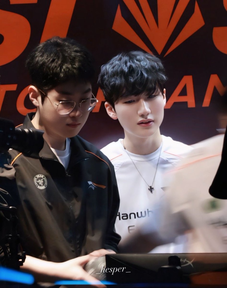 hesper_ujw's tweet image. 보고십당~ 🥺

#ZEUS #PEANUT #피넛 #제우스