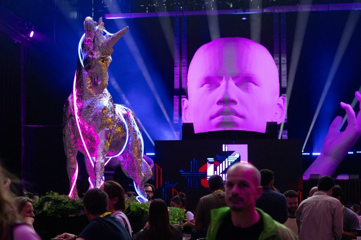 Upscale Conf tweet media