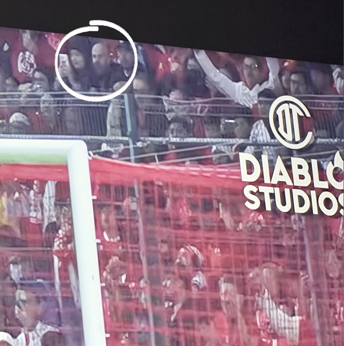 Renicienta tweet media