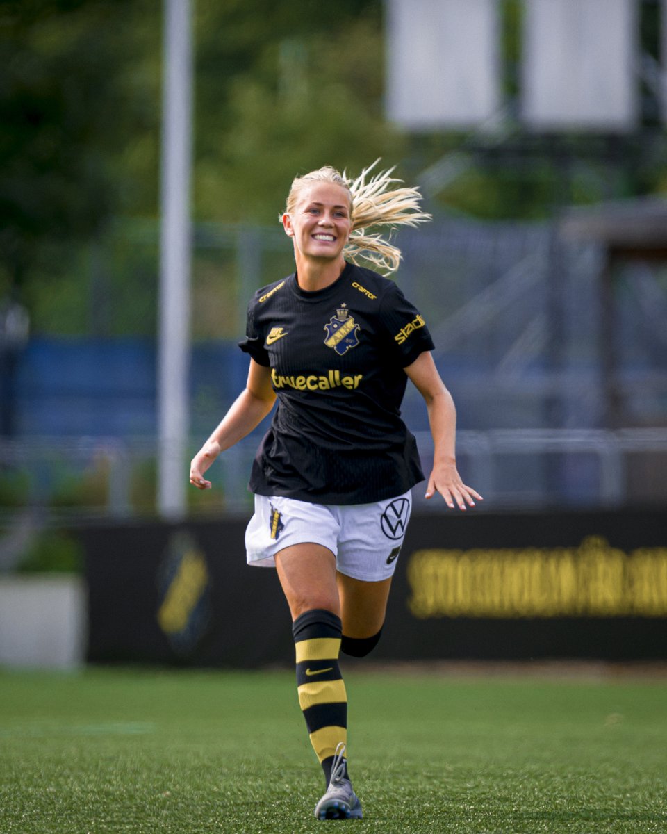 ✍️ Olivia Lindstedt förlänger med Gnaget!

AIK Fotboll har kommit överens med Olivia Lindstedt om att förlänga avtalet fram till och med den 31 december 2026.