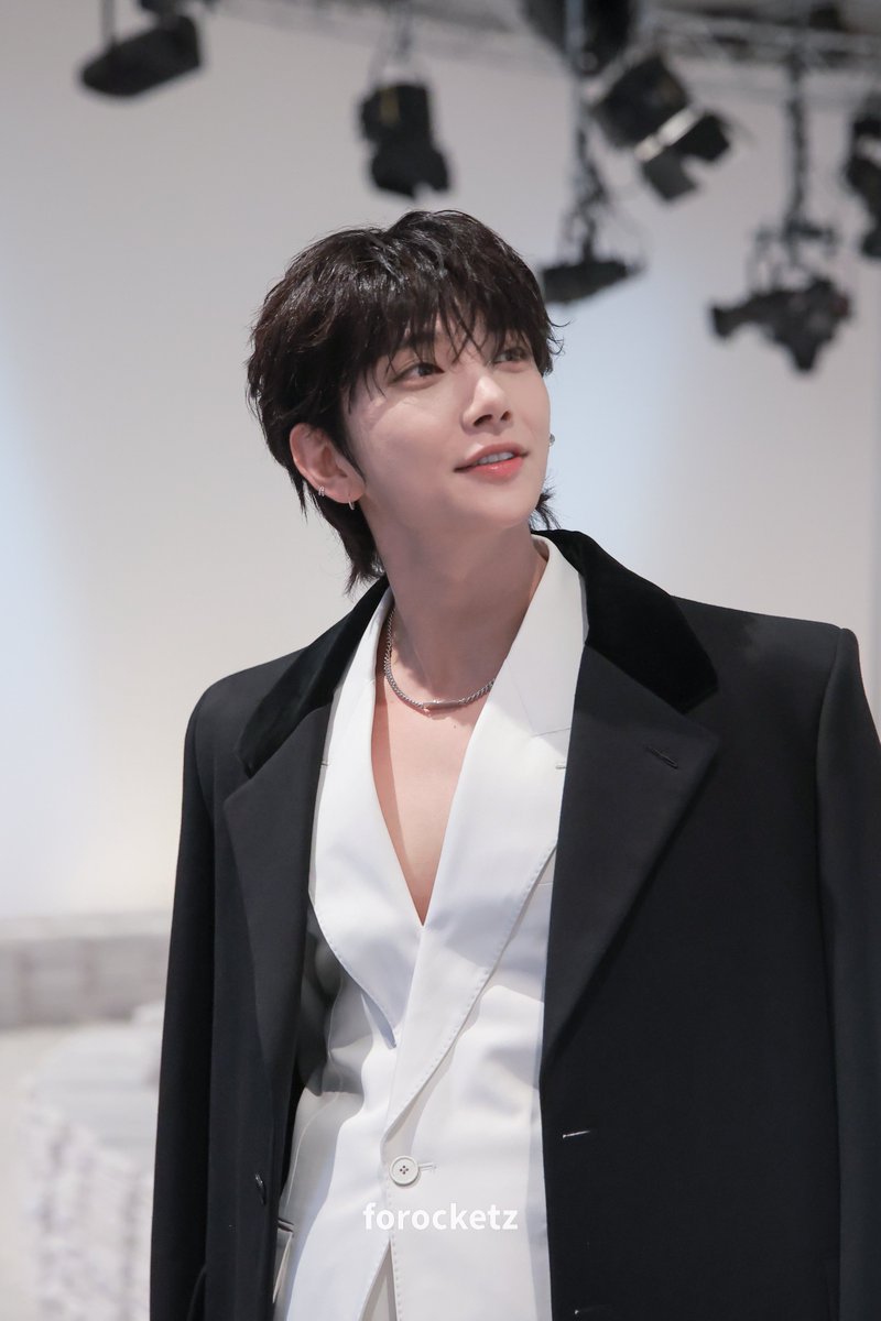 𝐟𝐨𝐑𝐨𝐜𝐤𝐞𝐭𝐳 tweet media